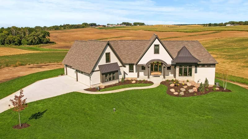 Credit River Road custom home by Highmark